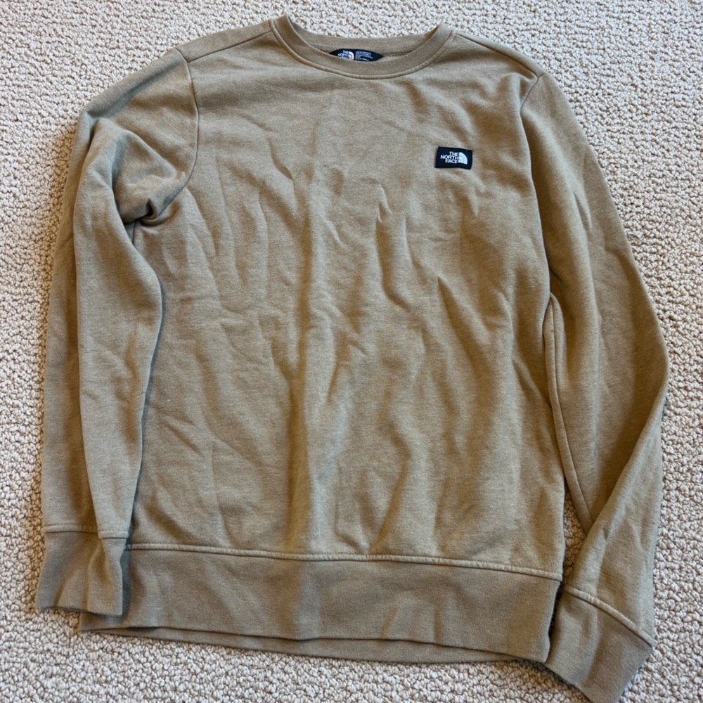 north face crewneck. size medium